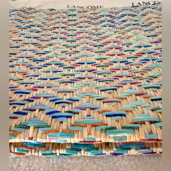 Lancome Vibrant Woven Cosmetic Bag - Picture 6 of 6